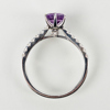RING, 18k vitguld, med ametist och briljantslipade diamanter
