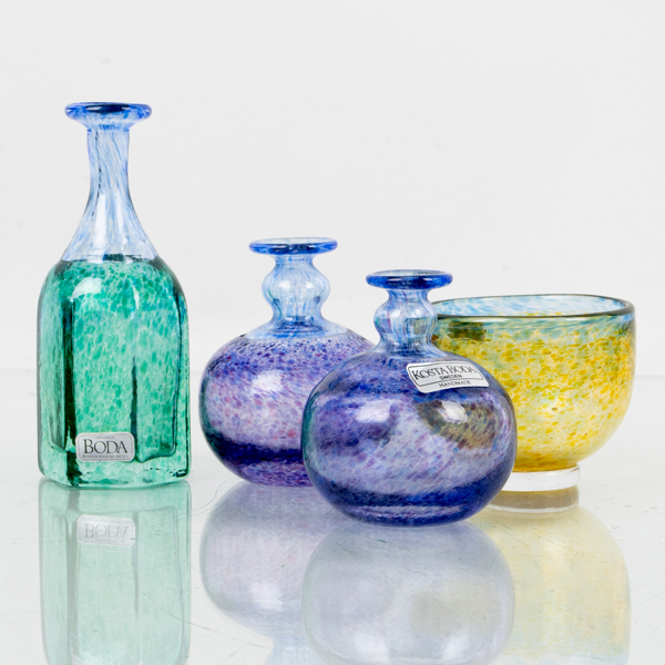 BERTIL VALLIEN, 4 st, miniatyrer, glas, Kosta Boda, signerade