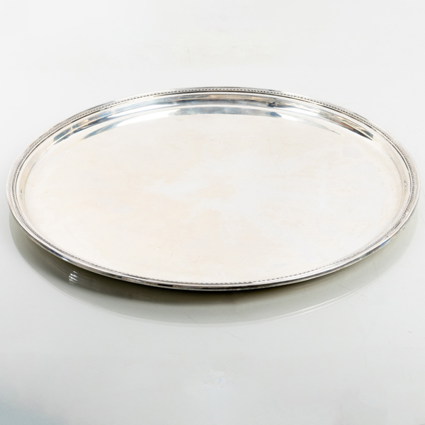 BRICKA, silver, Stockholm 1946, vikt ca 1670 g