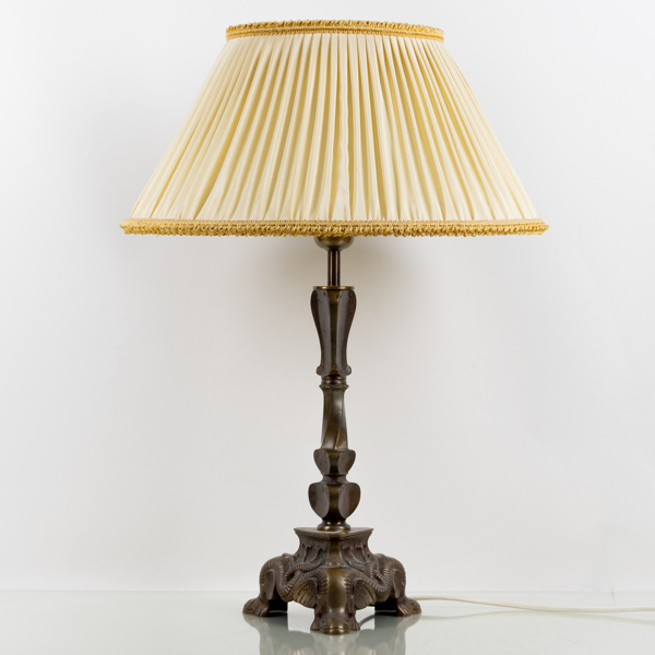 BORDSLAMPA, metall, 1900-talets första hälft