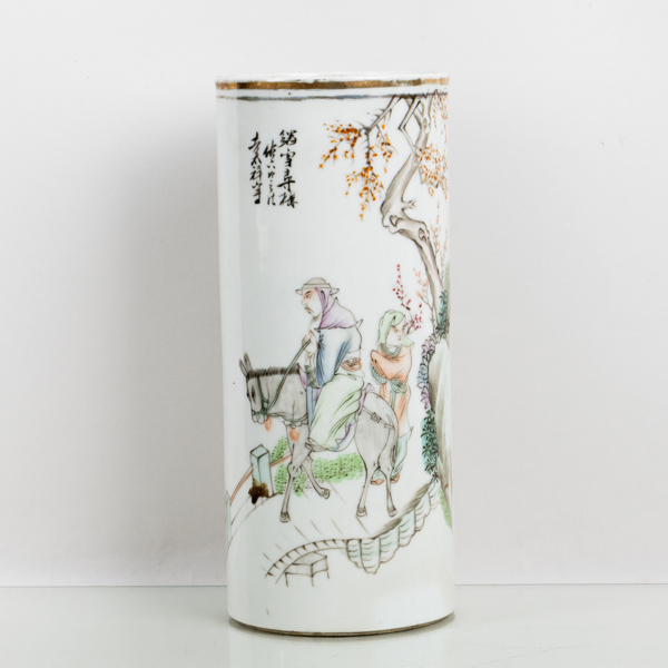 PENSELVAS, porslin, Kina, 1800-/1900-tal