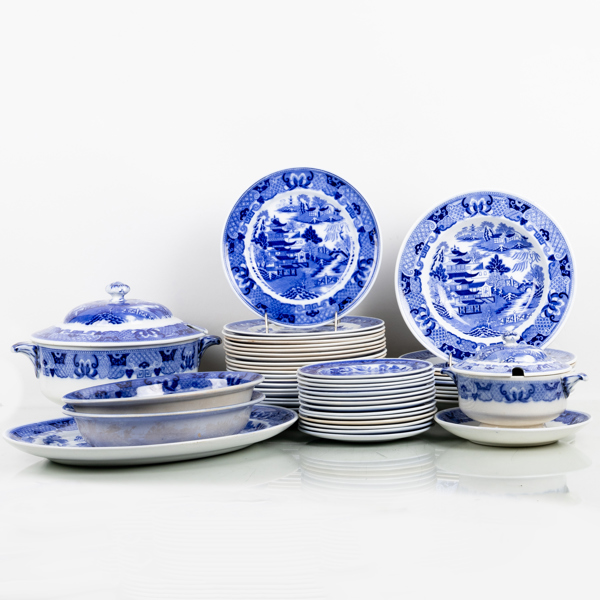 MATSERVIS. 48 del, flintgods, Minton, England