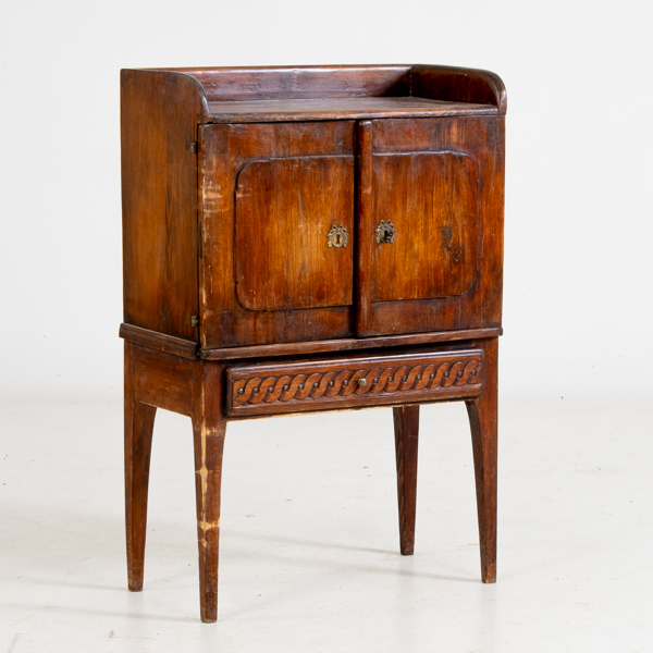 SÄNGBORD, 1800-tal
