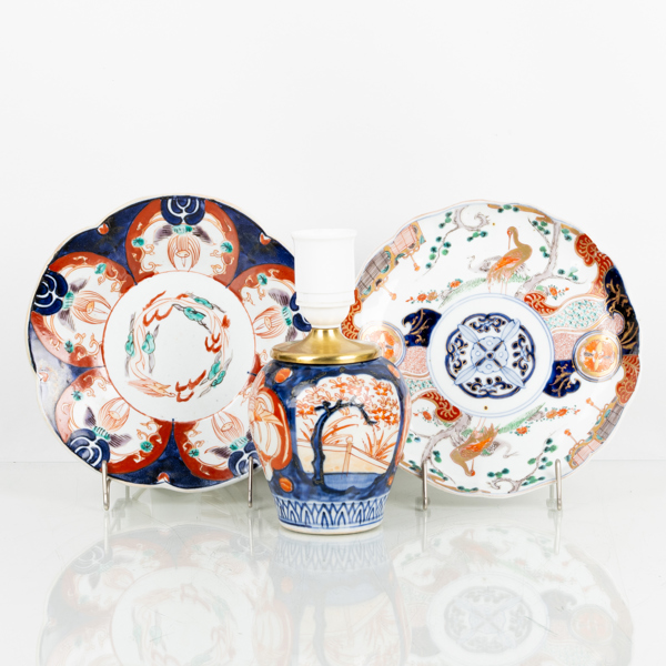 SKÅLFAT OCH BORDSLAMPA, 3 del, porslin, Japan, Meiji (1868-1912)