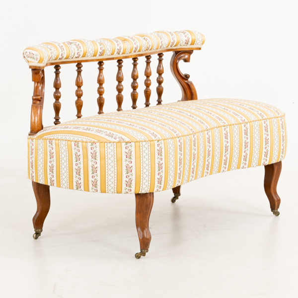 SOFFA, 1800-/1900-tal