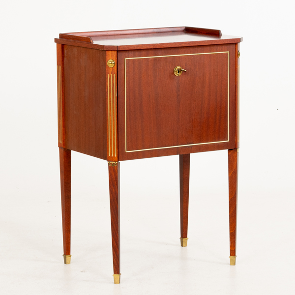 BESTICKSCHATULL, gustaviansk stil, 1900-tal