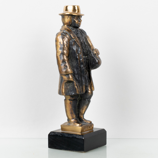 NILS CASTEGREN, skulptur, brons, "Borås-knalle", monogramsignerad