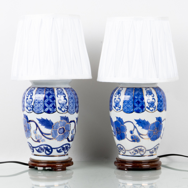 BORDSLAMPOR, 1 par, porslin, orientalisk stil, 2000-tal