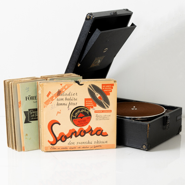 RESEGRAMMOFON, His Masters Voice, 1900-talets mitt