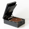 RESEGRAMMOFON, His Masters Voice, 1900-talets mitt