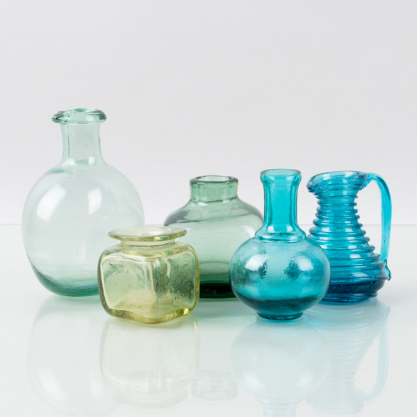 MINIATYRVASER, 5 st, glas, 1800-tal
