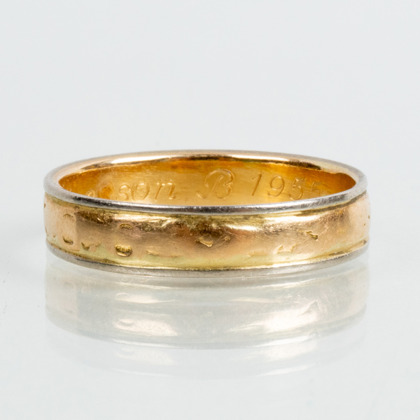 RING, 18k guld och vitguld, vikt ca 4,7 g