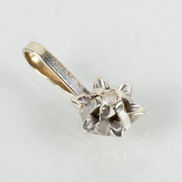 HÄNGE, 18k vitguld, med mindre briljantslipad diamant, tot vikt ca 0,4 g