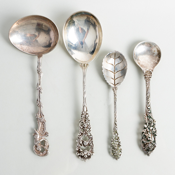 SKEDAR, 4 st, silver, 1900-tal, tot vikt ca 80 g