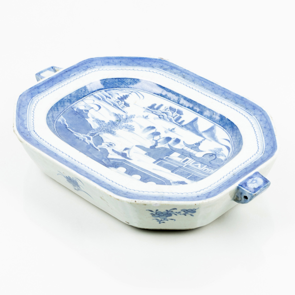 VÄRMEFAT, porslin, Kina, Qianlong (1736-1795)