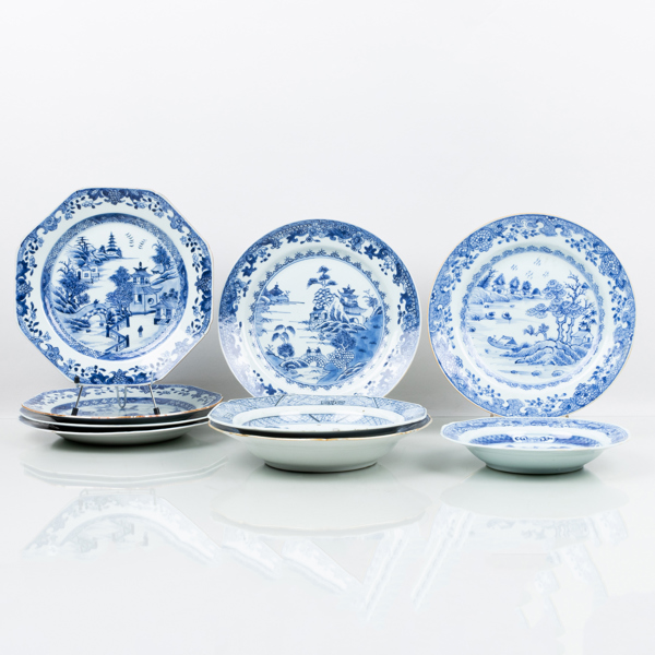 FLATA OCH DJUPA TALLRIKAR, 9 st, porslin, Kina, 1700-/1800-tal