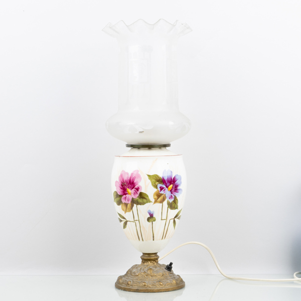 BORDSFOTOGENLAMPA, porslin, 1900-talets första hälft
