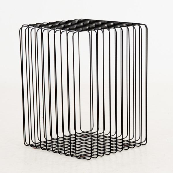 SIDOBORD, svartlackerad metall, 2000-tal