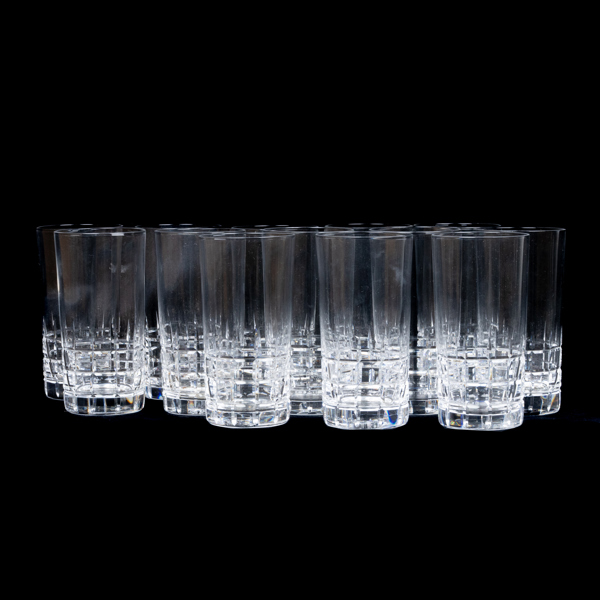 VICKE LINDSTRAND, 13 st, highballglas, "City", Kosta