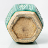 URNA, lergods, Kina, sannolikt 1800-tal