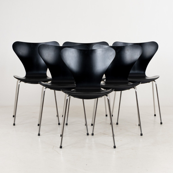 ARNE JACOBSEN, 6 st stolar, "Sjuan", Fritz Hansen, år 2007