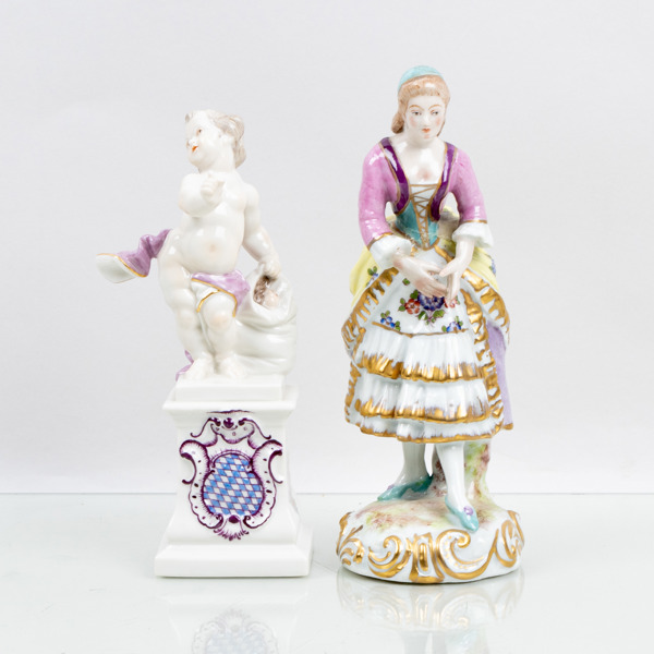 FIGURINER, 2 st, porslin, sannolikt 1900-talets första hälft