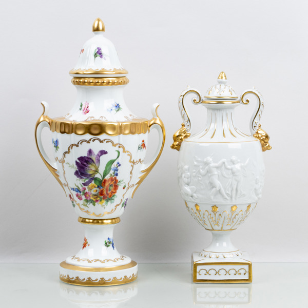 LOCKURNOR, 2 st, porslin, Gerold Porzelain samt Neapel, 1900-talets mitt