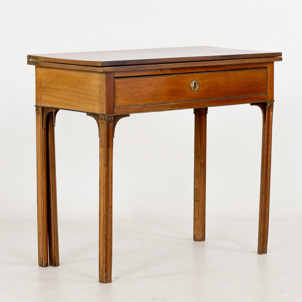 SPELBORD, sengustavianskt, 1800-/1900-tal