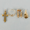 GULDSMYCKEN, 4 del, 14 resp 18k guld, tot vikt ca 5,4 g