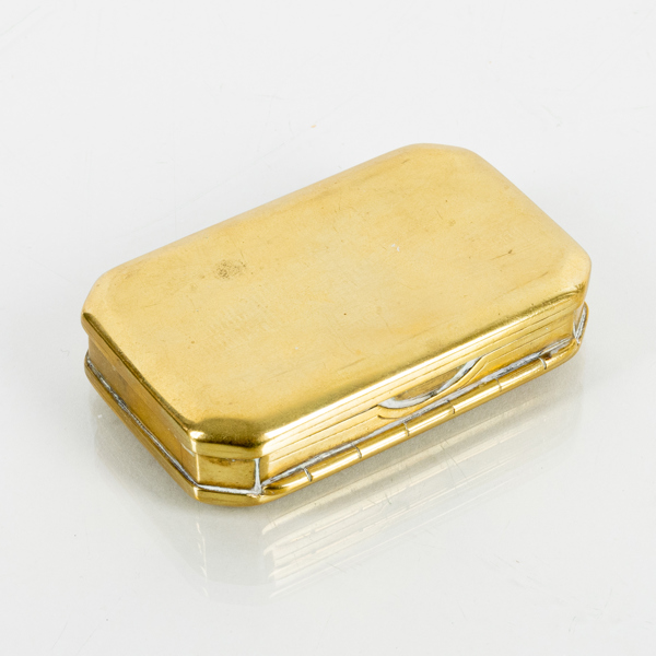 SNUSDOSA, mässing, Westerås metall-fabrik, 1900-talets första hälft