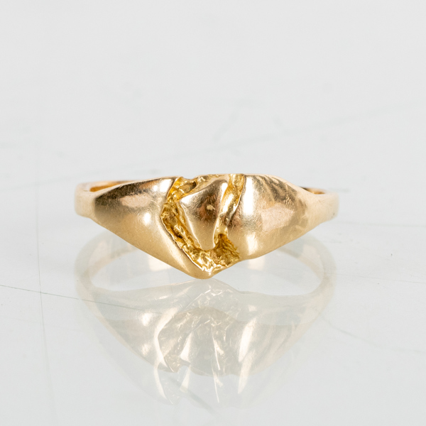RING, 18k guld, vikt ca 3,1 g