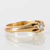 RING, 18k guld, med vit sten, vikt ca 4 g