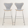 ARNE JACOBSEN, 1 par, barstolar, "Sjuan", Fritz Hansen, år 2019
