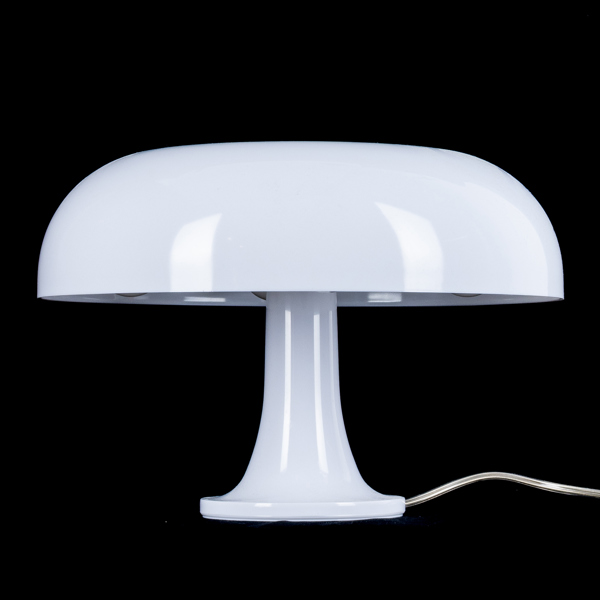 GIANCARLO MATTIOLI, bordslampa, plast, "Nessino", Artemide