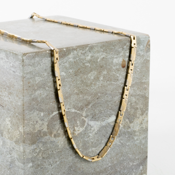 COLLIER, 14k guld, vikt ca 21,5 g