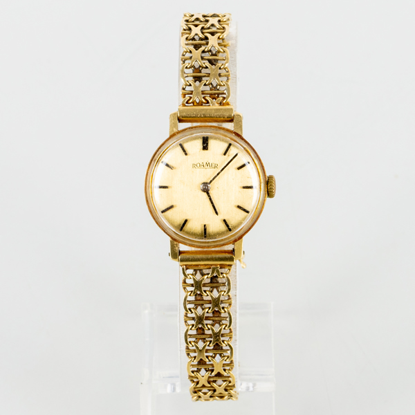 DAMARMBANDSUR, 18k guld, Roamer, armband med svenska stämplar ÄSA 1972, tot vikt ca 21 g