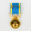 MEDALJ, 18 resp 23k guld, svenska stämplar 1996, tot vikt ca 14,7 g