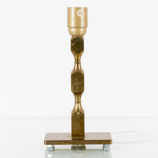 BORDSLAMPA, mässing, Metallslöjden Gusum, 1900-talets slut