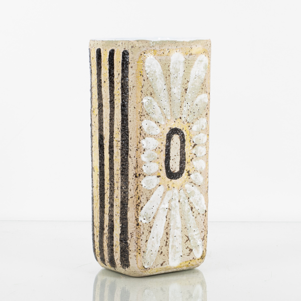 MARI SIMMULSON, vas, keramik, "Angelina", Upsala Ekeby, 1900-talets mitt