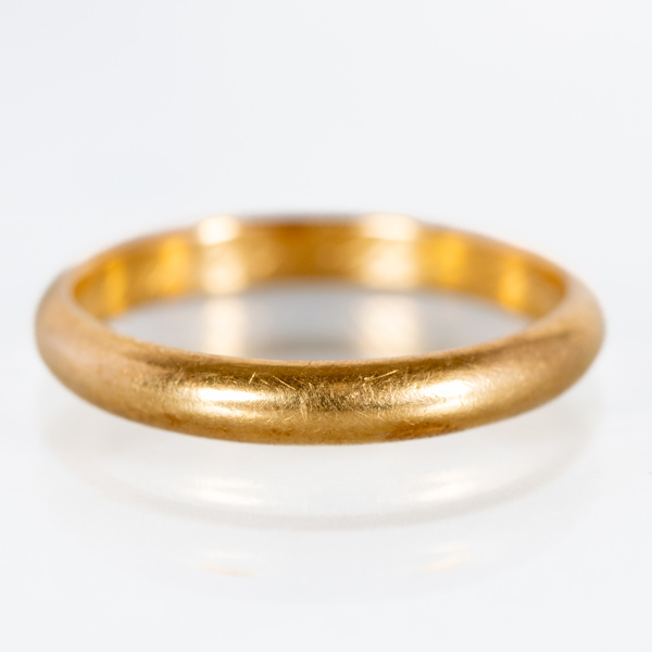 RING, 20k guld, vikt ca 5,8 g 