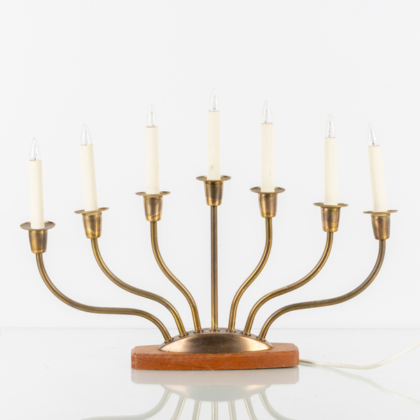 ADVENTSLJUSSTAKE, Luna, 1900-talets mitt