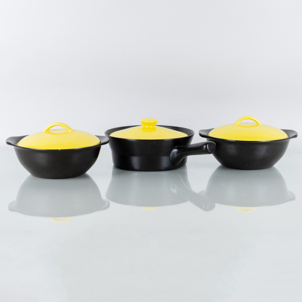 KAROTTER MED LOCK, 3 st, keramik, Bo Fajans, 1900-talets andra hälft