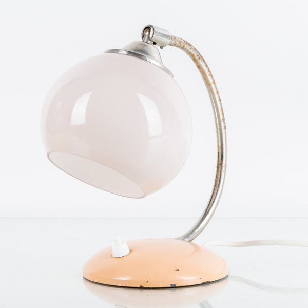 BORDSLAMPA/VÄGGLAMPA, kromad metall, 1930-/40-tal