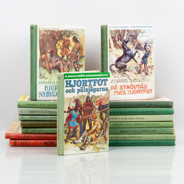 BÖCKER, 17 st, ungdomslitteratur av Edward S Ellis samt Karl May, bla från 1932