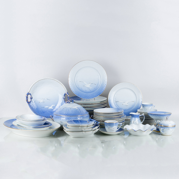 MAT- OCH KAFFESERVIS, 60 del, porslin, "Måsen", Bing & Gröndahl, Danmark