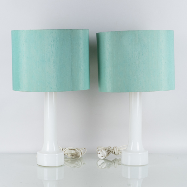 BORDSLAMPOR, 1 par, glas, 1900-talets andra hälft