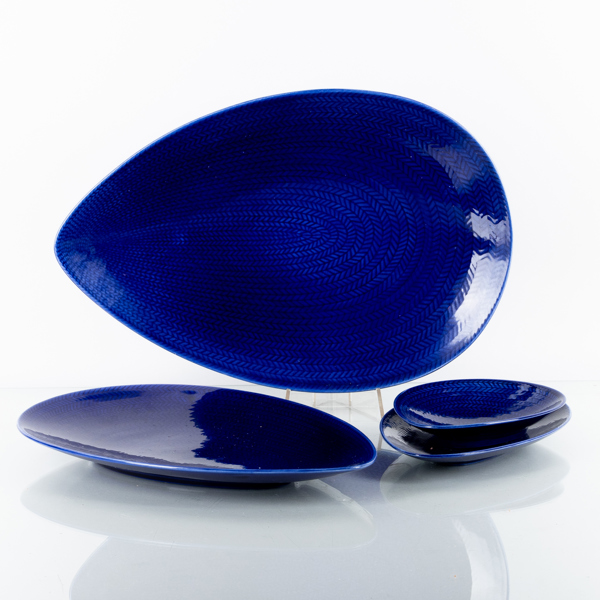 HERTHA BENGTSON, 4 st, uppläggningsfat, "Blå Eld", Rörstrand, 1900-talets mitt