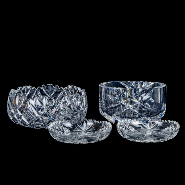 SKÅLAR SAMT FAT, 4 del, kristall, bla Orrefors, 1900-talets andra hälft