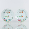 TALLRIKAR, 2 st, porslin, Kina, famille rose, Qianlong (1736-1795)
