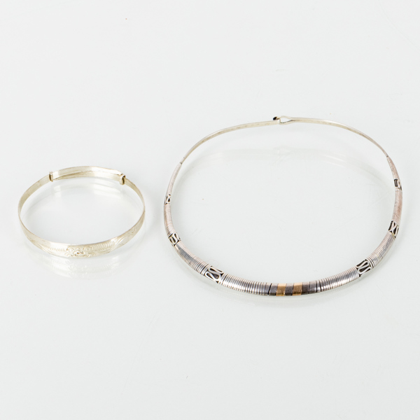 HALSRING OCH ARMRING, silver, 1900-taletsa andra hälft